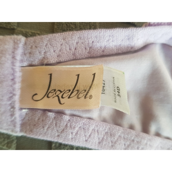 Jezebel Desire Unlined Demi Bra - Picture 13 of 14